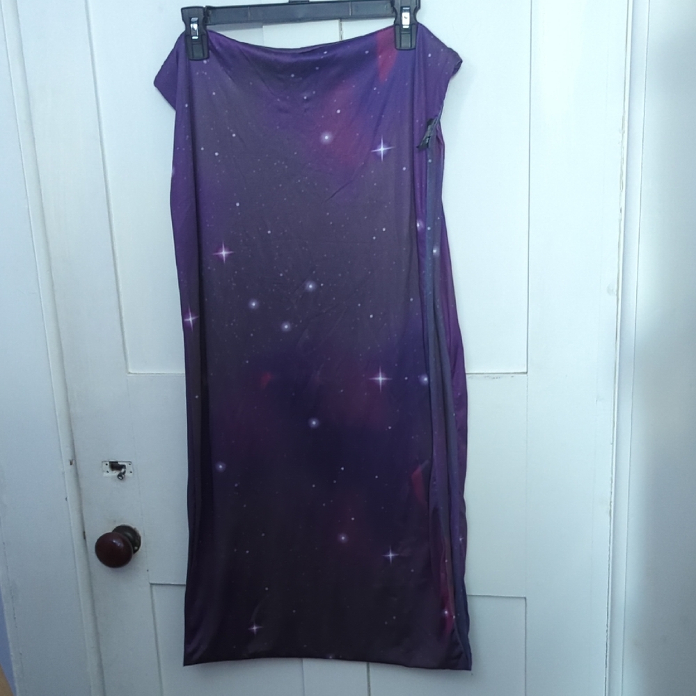OwlCrate 100% Milk Silk Galaxy Pattern Infinity Scarf. EUC.